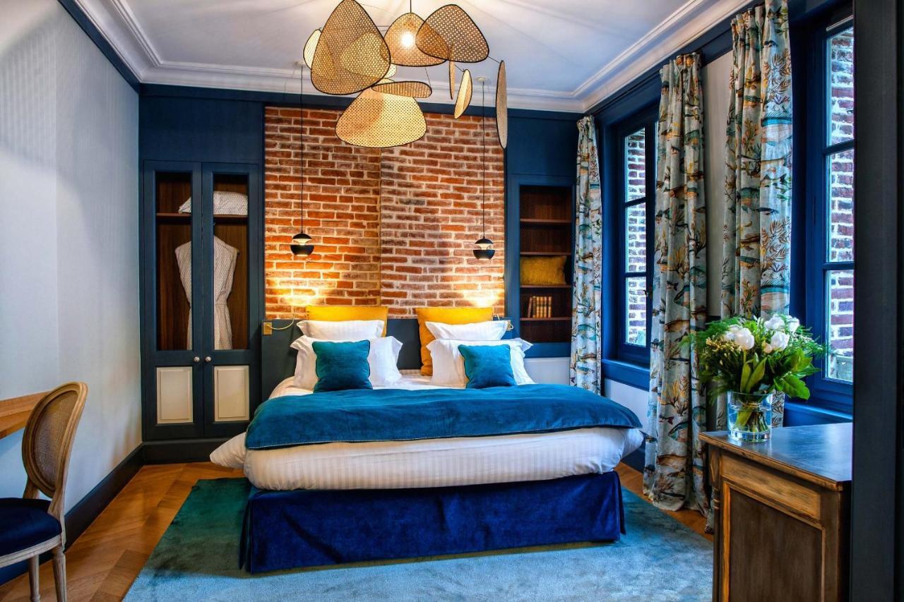 La Petite Folie Bed & Breakfast Honfleur Exterior photo