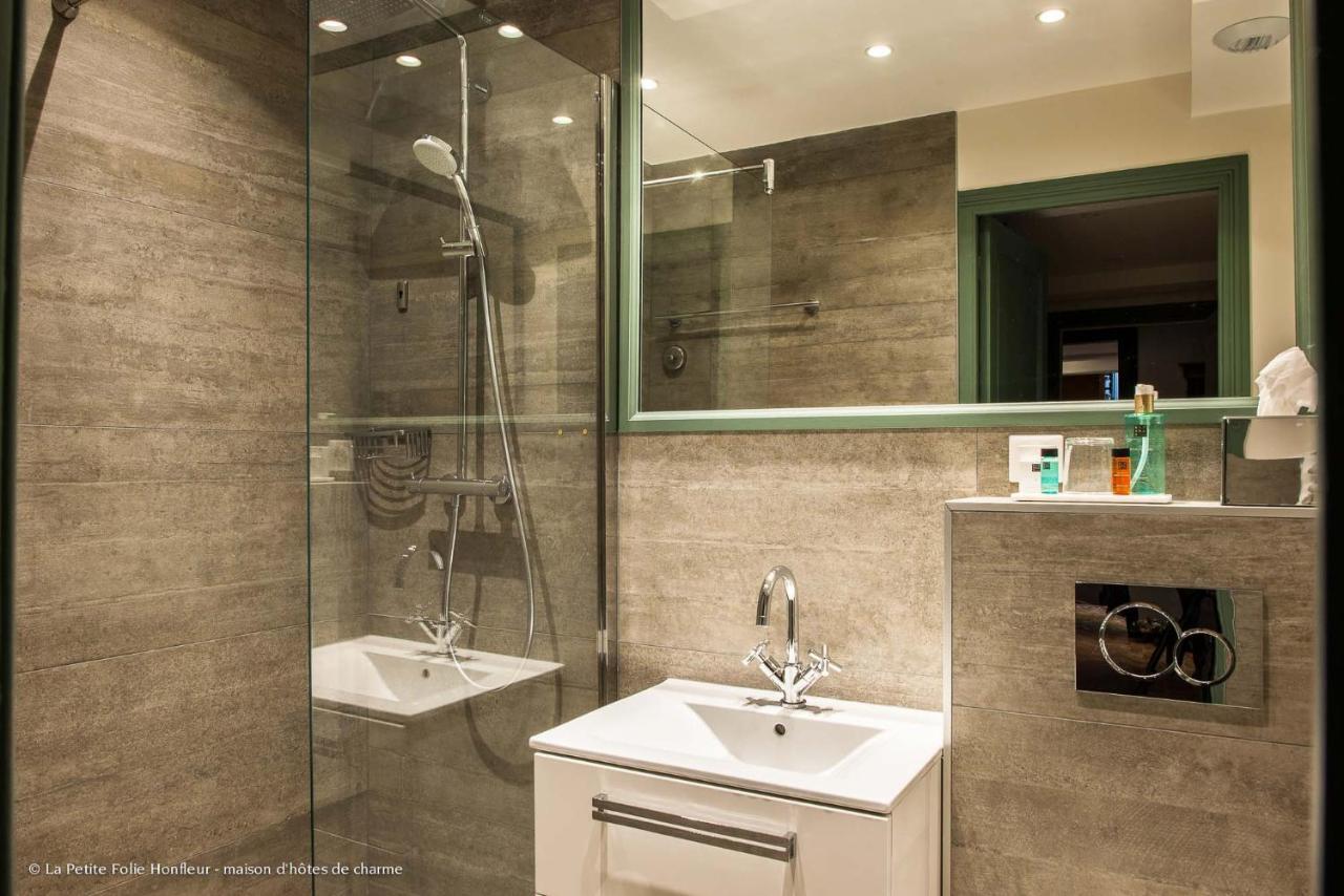La Petite Folie Bed & Breakfast Honfleur Exterior photo