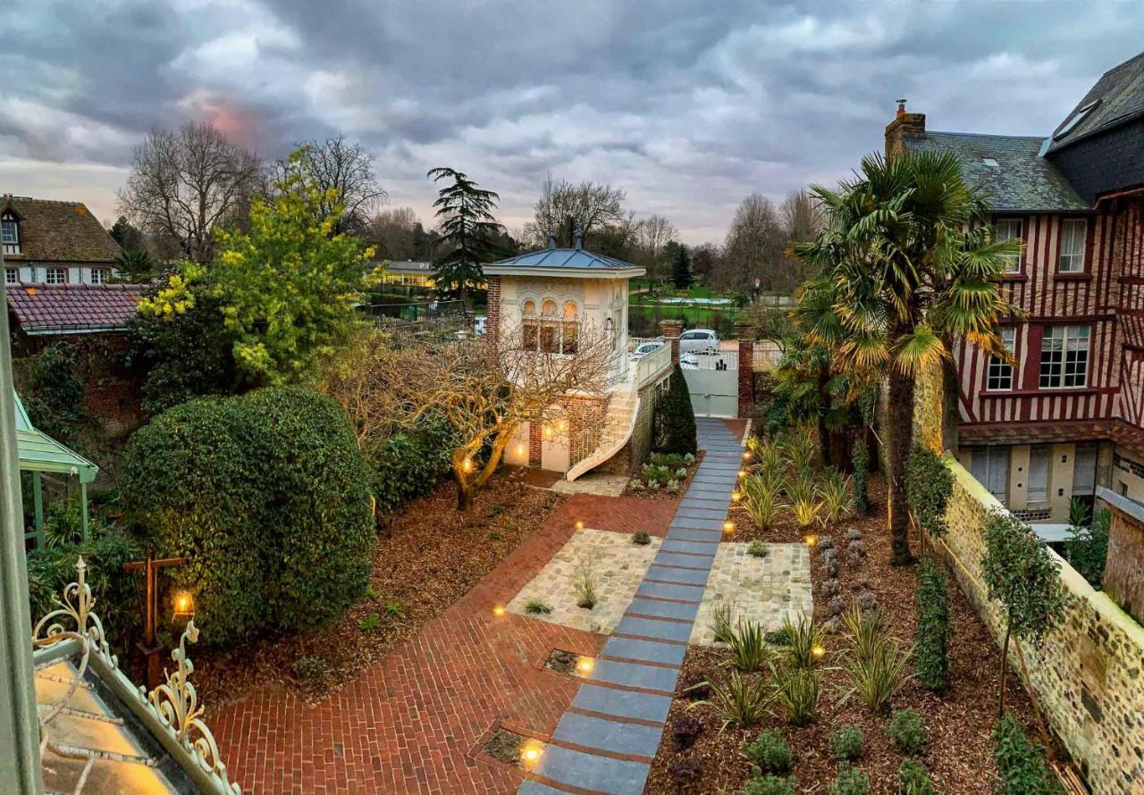 La Petite Folie Bed & Breakfast Honfleur Exterior photo