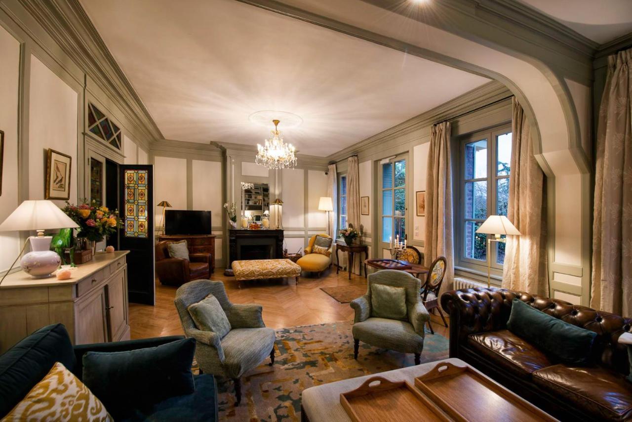 La Petite Folie Bed & Breakfast Honfleur Exterior photo